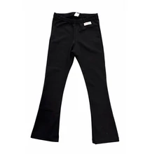 Bővülő szárú legging fekete