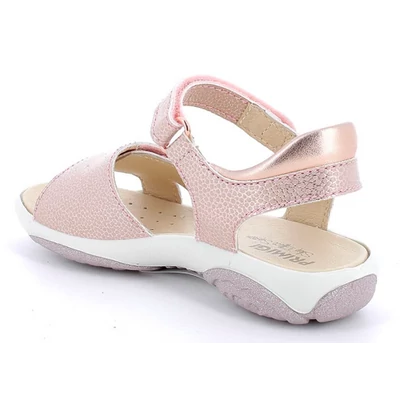 Primigi lány szandál Méret: 32